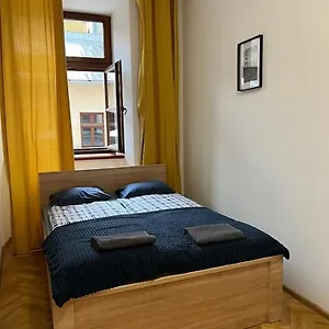  Apartament Heart Of Old Town / Florianska 19 Polska